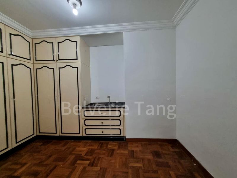 3 Bed Apartment (Condo) for Rent in  336 River Valley - Image 9