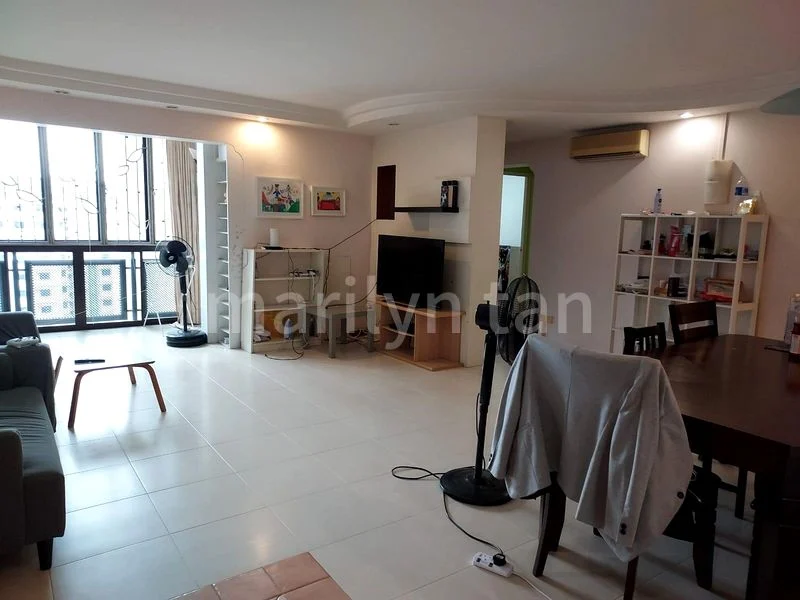 5 Room (5I) HDB for Rent in  200D Sengkang East Road - Image 1