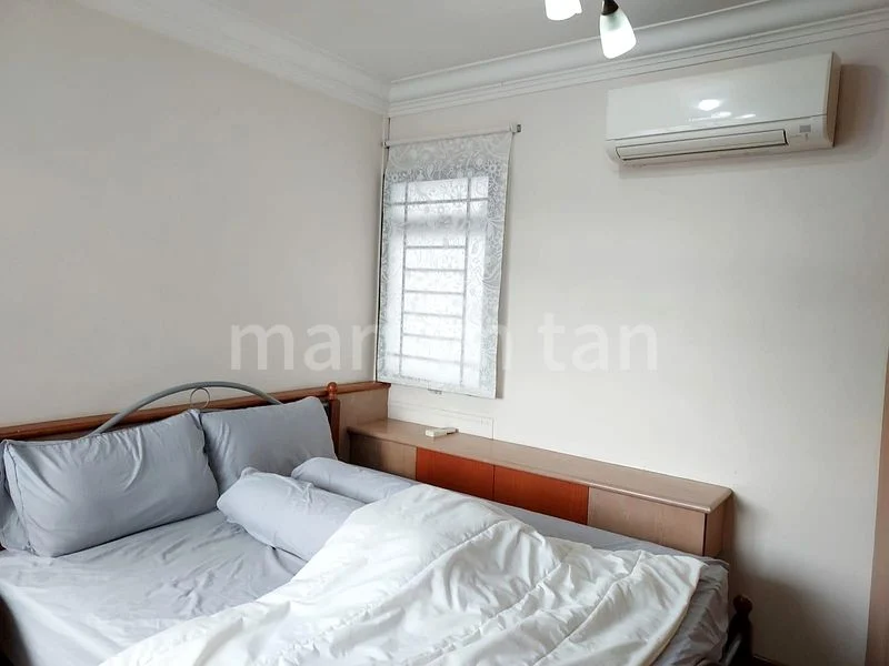 5 Room (5I) HDB for Rent in  200D Sengkang East Road - Image 5