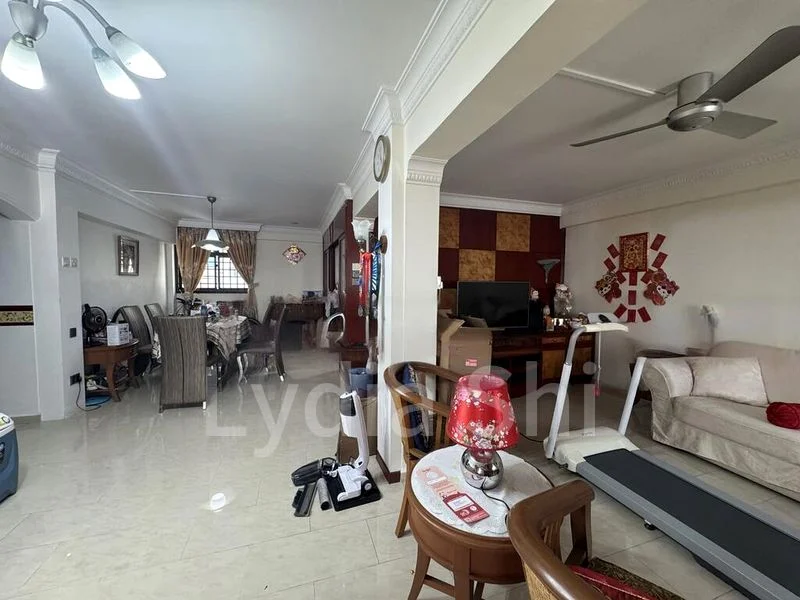 5 Room (5I) HDB for Sale in  5 Everton Park - Image 3