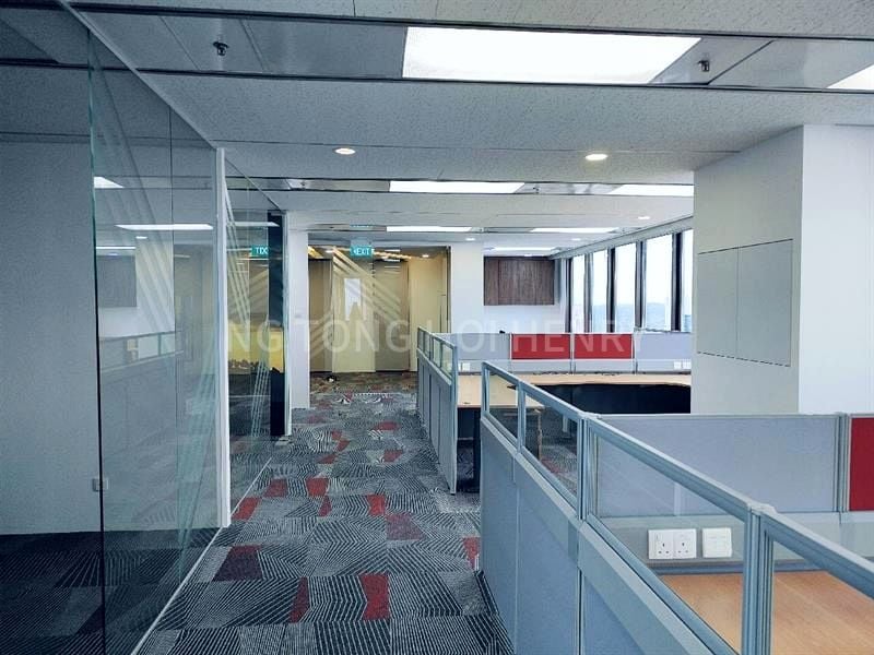 Office for Rent in  United Square - Image 8