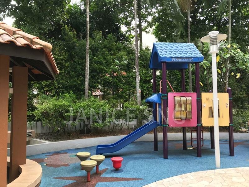 2 Bed Condo for Rent in  Sunglade - Image 1