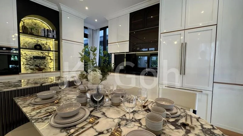 5 Bed Terraced House (Landed) for Sale in  Loyang Green - Image 3