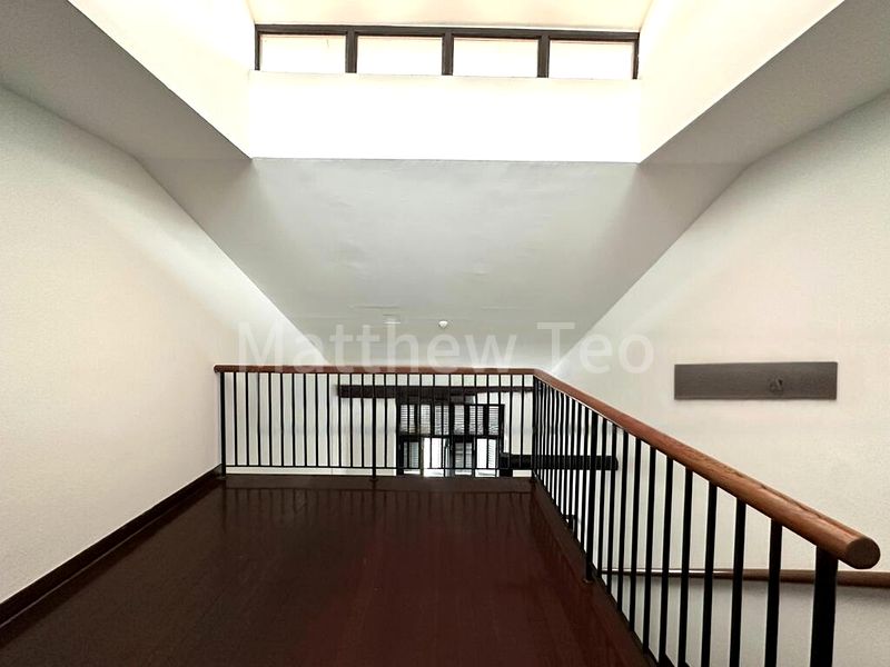 Shop / Shophouse for Rent: South Bridge Road - Image 5