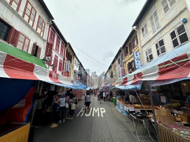 Shop / Shophouse for Rent: South Bridge Road - Image 1