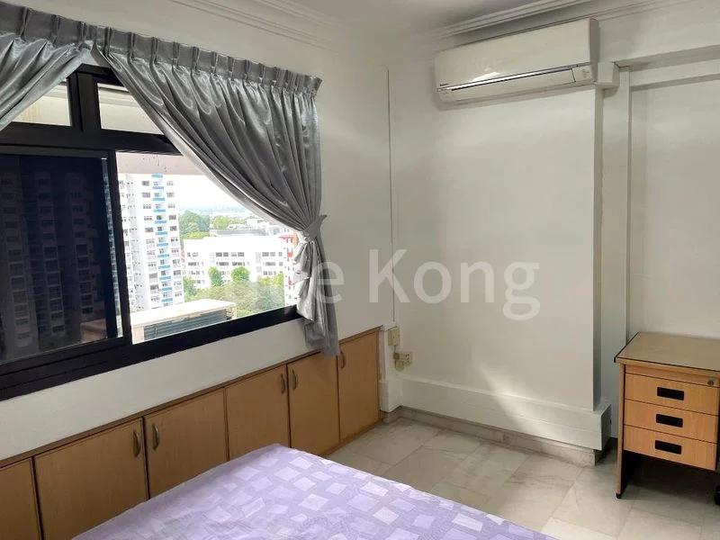 Common Room (HDB) for Rent in  3 Holland Close - Image 3