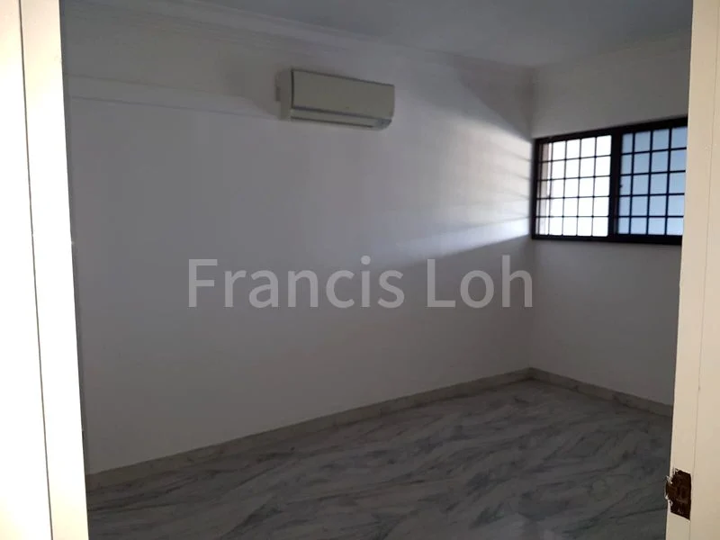 3 Room (3A) HDB for Rent in  217 Marsiling Crescent - Image 1