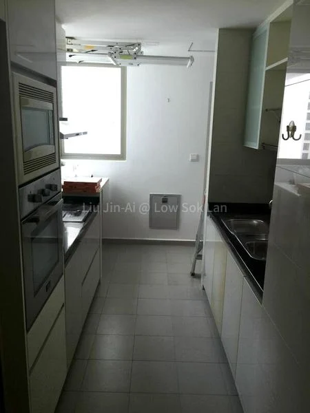 3 Bed Condo for Rent in  Casa Merah - Image 8