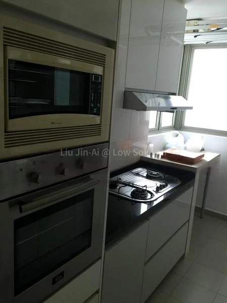 3 Bed Condo for Rent in  Casa Merah - Image 9