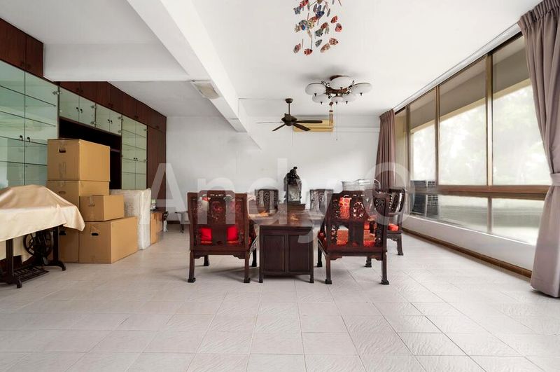 6 Bed Corner Terrace (Landed) for Sale in Bukit Timah Road - Image 2
