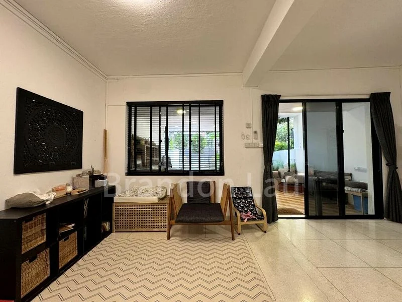 3 Bed Terraced House (Landed) for Rent in  Sennett Estate - Image 8