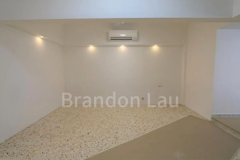 3 Bed Terraced House (Landed) for Rent in  Sennett Estate - Image 16