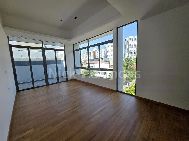 6 Bed Terraced House (Landed) for Rent in  Siglap Gardens - Image 11