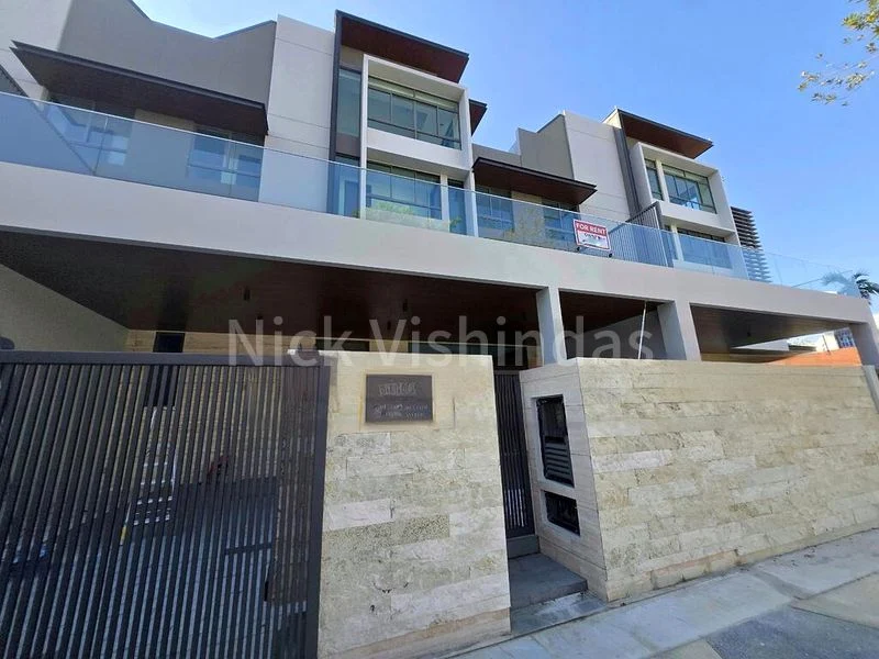 6 Bed Terraced House (Landed) for Rent in  Siglap Gardens - Image 1