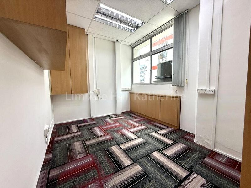 Valiant Industrial Building - Image 1