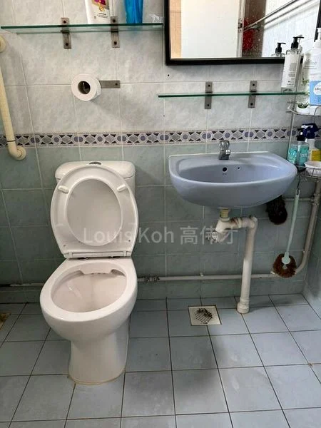 Common Room (HDB) for Rent in  636 Jurong West Street 65 - Image 1