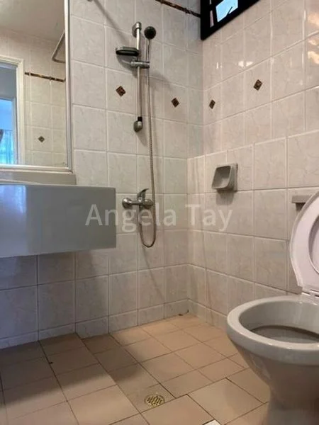 3 Bed Condo for Rent in Hume Park I - Image 3