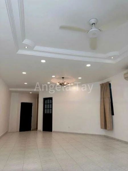 3 Bed Condo for Rent in Hume Park I - Image 13