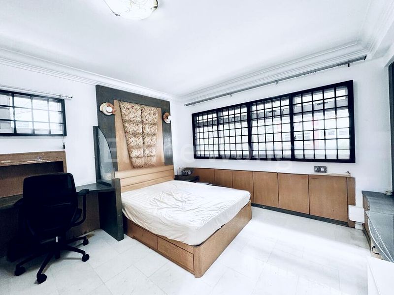 Executive HDB for Sale in  553 Choa Chu Kang North 6 - Image 15