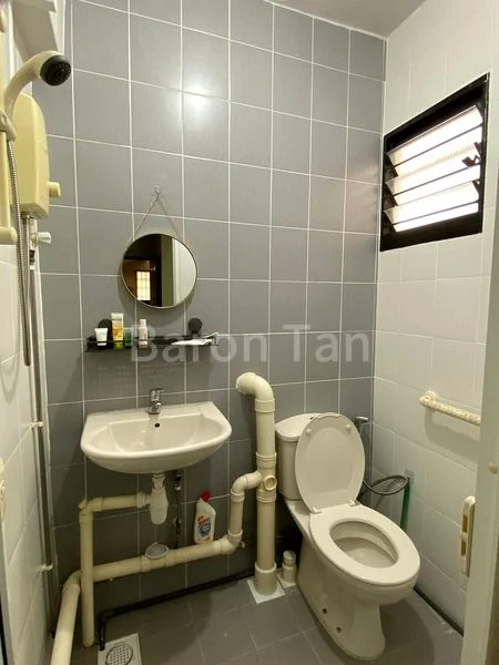 3 Room (3I) HDB for Rent in  109 Ang Mo Kio Avenue 4 - Image 2