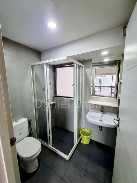 Premium HDB for Rent in  138C Yuan Ching Road - Image 13