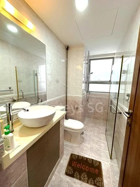 2 Bed Condo for Rent in  The Bayshore - Image 11