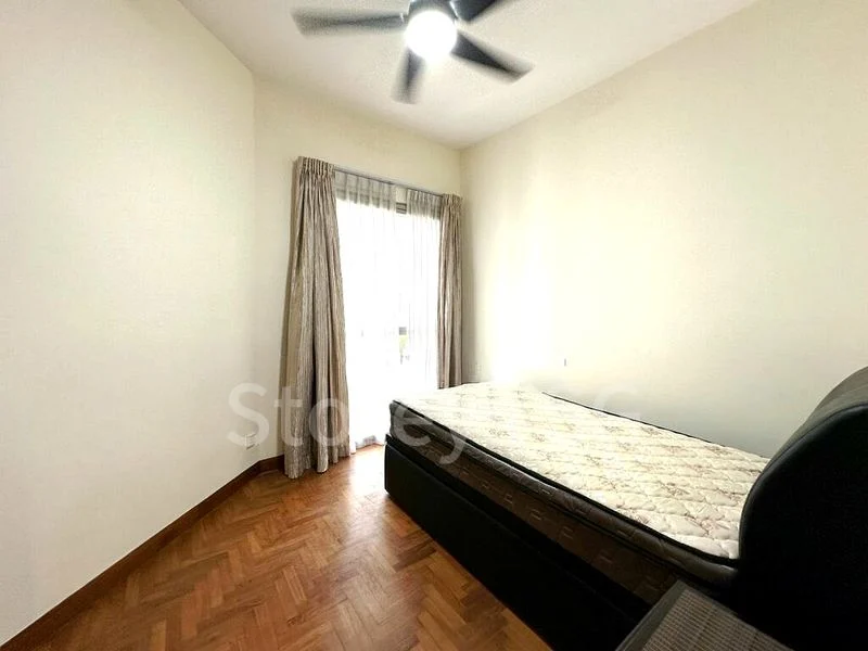 2 Bed Condo for Rent in  The Bayshore - Image 10