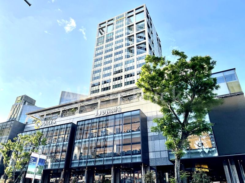 Shop / Shophouse for Rent: The Heeren - Image 5