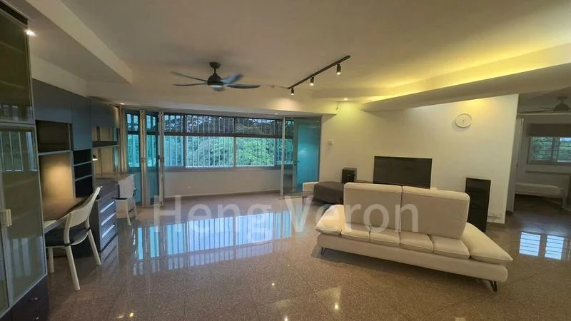 Executive HDB for Rent in  402 Bukit Batok West Avenue 7 - Image 1
