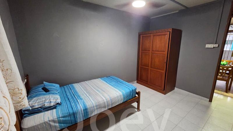 Common Room (HDB) for Rent in  165 Bedok South Road - Image 3