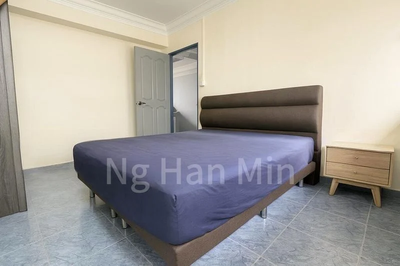 5 Room (5I) HDB for Sale in 655 Woodlands Ring Road - Image 3