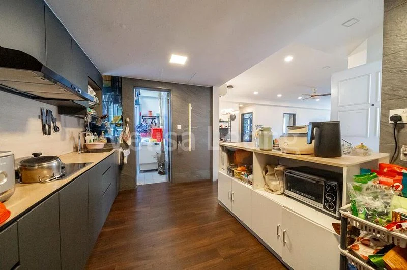 3 Bed Condo for Sale in  The Tanamera - Image 15