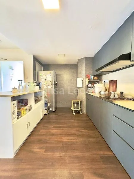 3 Bed Condo for Sale in  The Tanamera - Image 3