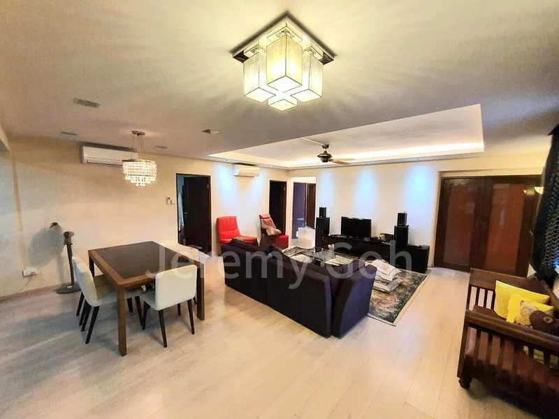 5 Room (5A) HDB for Rent in  363 Tampines Street 34 - Image 1