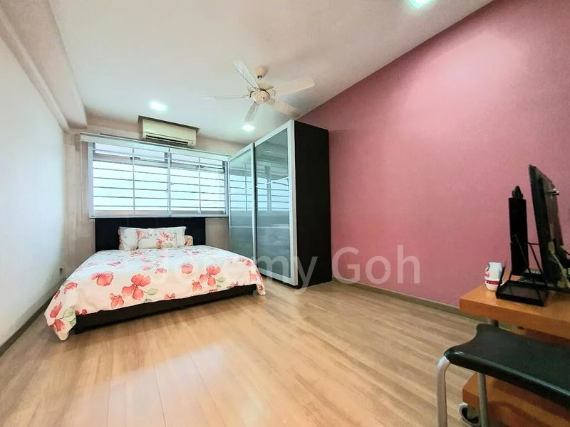 5 Room (5A) HDB for Rent in  363 Tampines Street 34 - Image 13