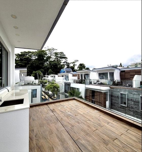 5 Bed Cluster House (Landed) for Rent in  Greenwood Mews - Image 4