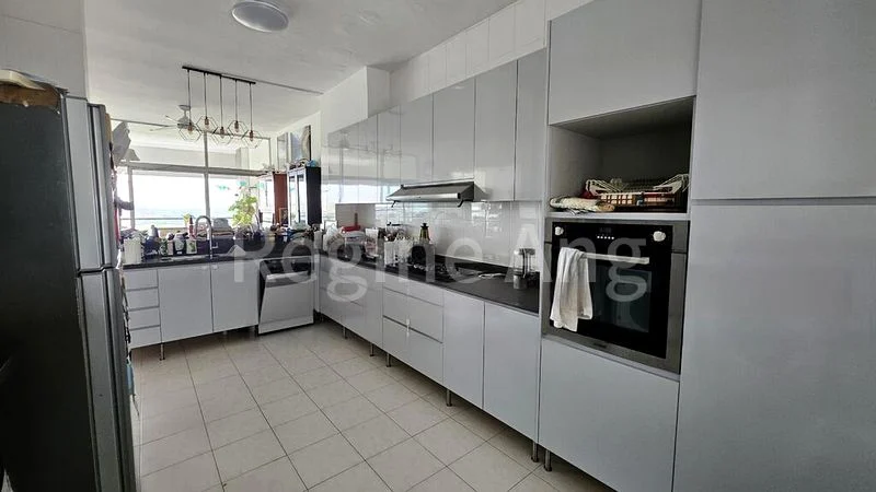 3 Bed Condo for Sale in  Ridgewood Condominium / Ridgewood - Image 9