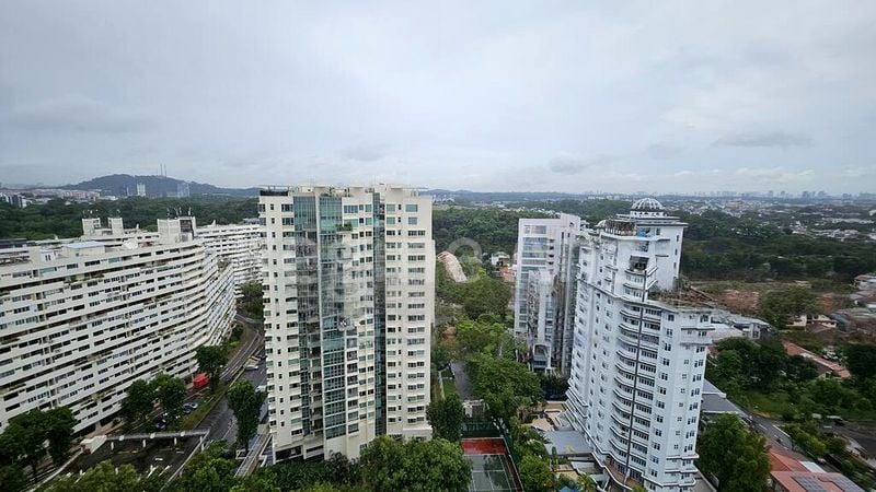 3 Bed Condo for Sale in  Ridgewood Condominium / Ridgewood - Image 15