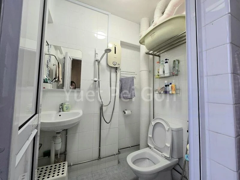 Maisonette HDB for Rent in  533 Hougang Avenue 6 - Image 10