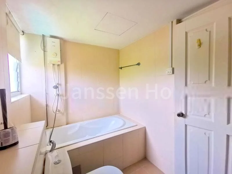 1 Bed Condo for Rent in Willyn Ville - Image 5