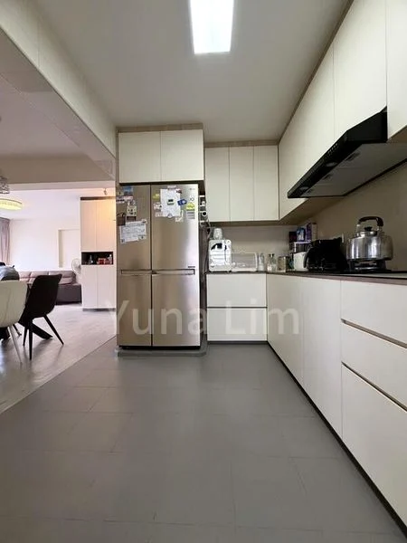 4 Room (4A) HDB for Sale in  351D Anchorvale Road - Image 5