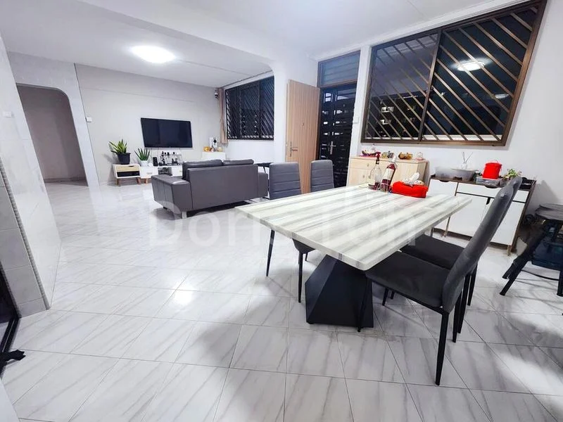 4 Room (4A) HDB for Rent in  305 Yishun Central - Image 5