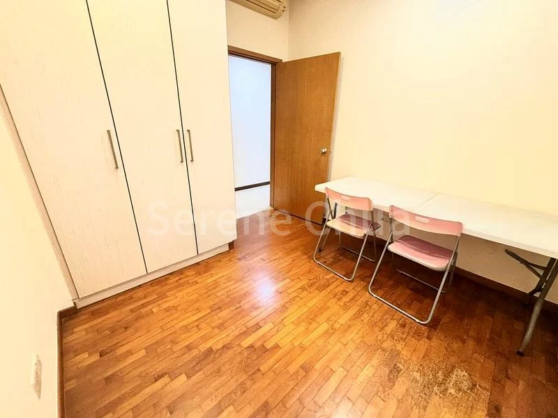 3 Bed Condo for Rent in  The Quintet - Image 9
