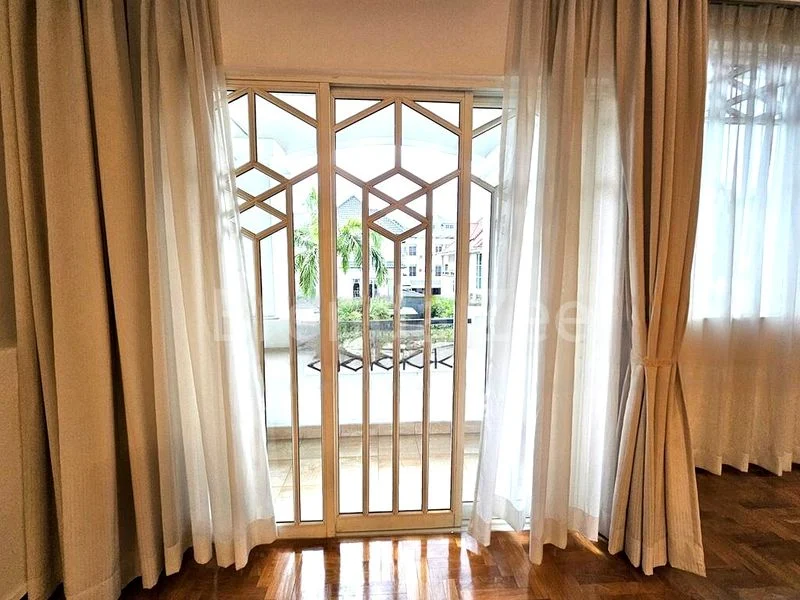 4 Bed Semi-Detached House (Landed) for Sale in Kew Vale - Image 4