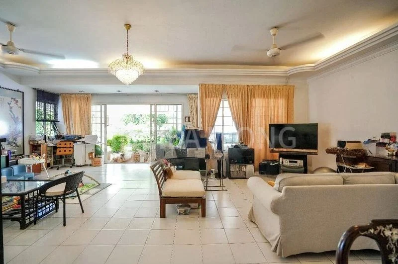 4 Bed Semi-Detached House (Landed) for Sale in  Picardy Gardens - Image 1