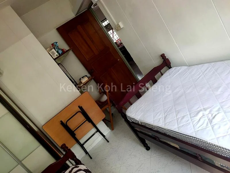 Room (HDB) for Rent in  664C Jurong West Street 64 - Image 2