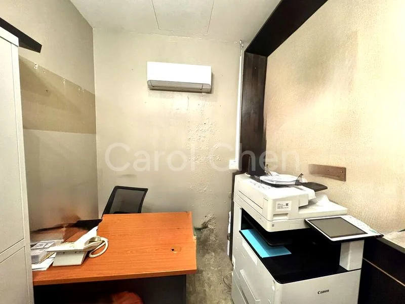 Office for Rent: Onan Road - Image 2