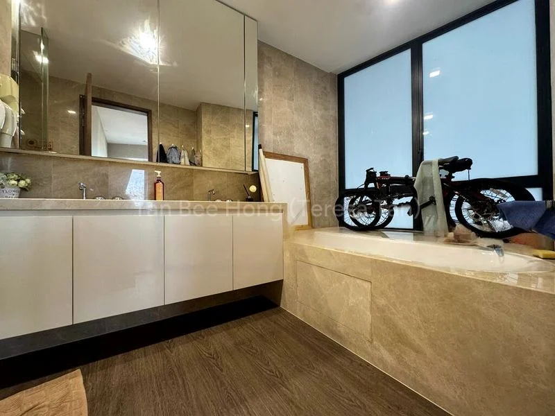 3 Bed Condo for Sale in  D'leedon - Image 11