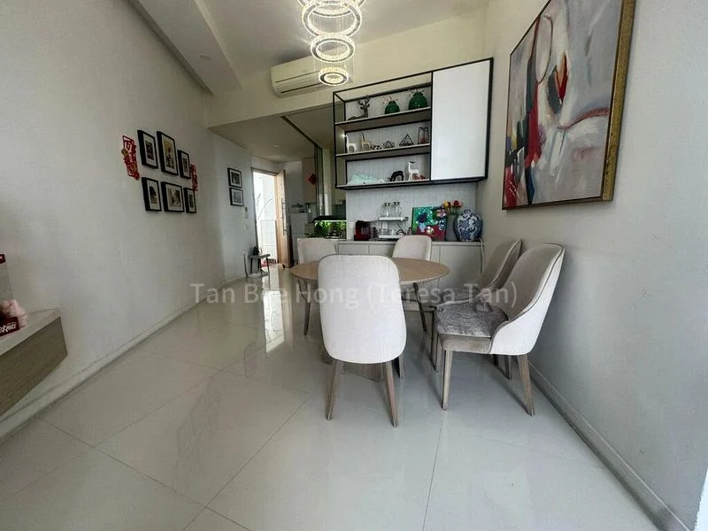 3 Bed Condo for Sale in  D'leedon - Image 5