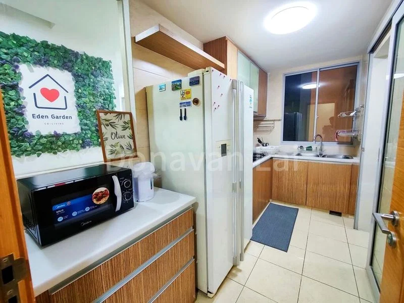 Room (Condo) for Rent in  The Lakeshore - Image 9